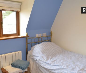 Room for rent in 5-bedroom apartment in Portmarnock, Dublin - Photo 6