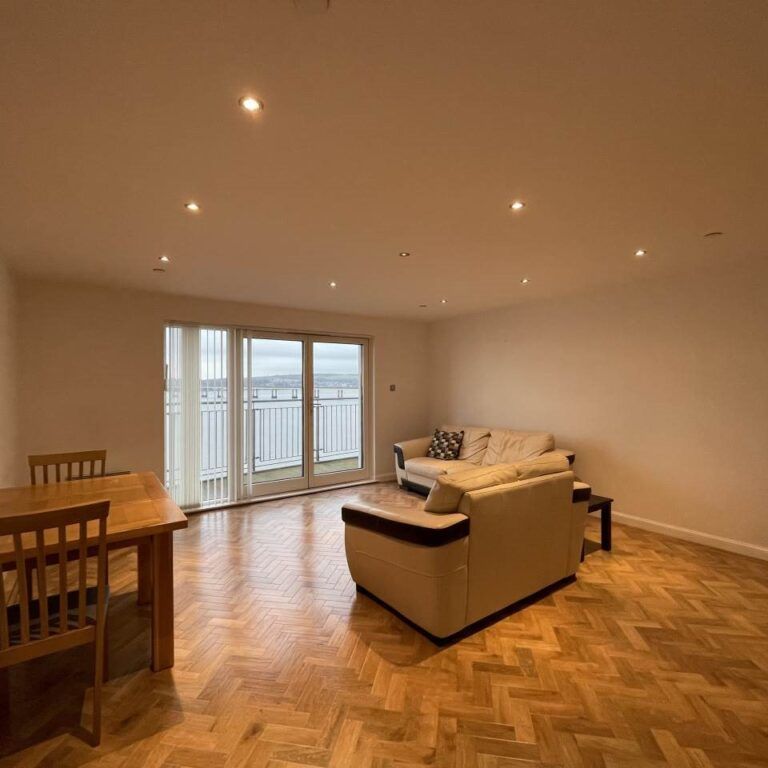 Gourlay Yard, City Quay 42, DD1 3BR, Dundee - Photo 1