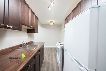 Pridewell Apartments - Photo 2