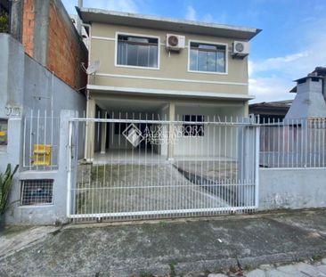 Casa com 4 quartos e 150m² para alugar em Campeche, Florianópolis. - Foto 1