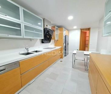 Apartamento T4 - Photo 2