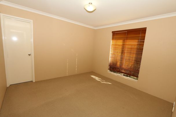 Spacious 3 X 2 Unit - Photo 1