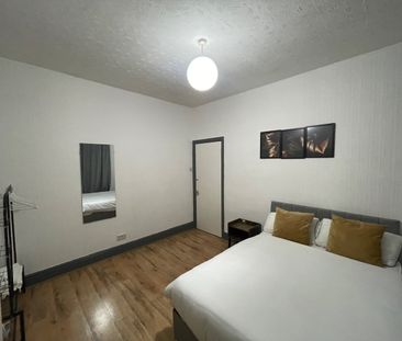 4 Bed Terraced House, Knoclaid Road, L13 - Photo 5