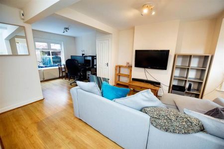 46 Greenville Road, Belfast, BT5 5EP - Photo 2