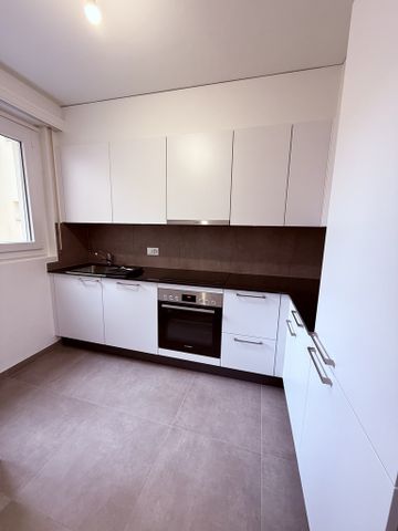 Centre de Payerne - appartement rénové de 3.5 pièces avec balcon - Photo 5