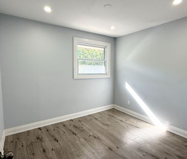 For Lease - 17 Carfrae Crescent Unit# Upper Apartment, London South... - Photo 6