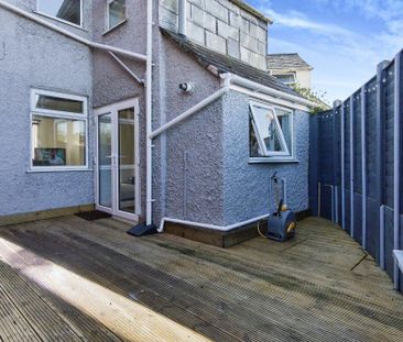 2 bedroom terraced house to rent - Photo 2