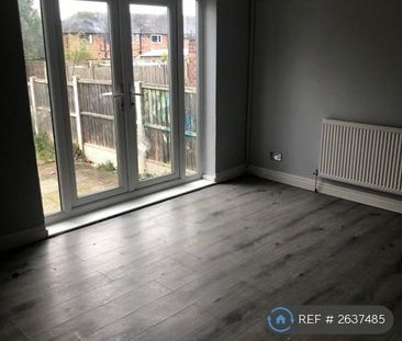 2 bedroom semi-detached house to rent - Photo 5