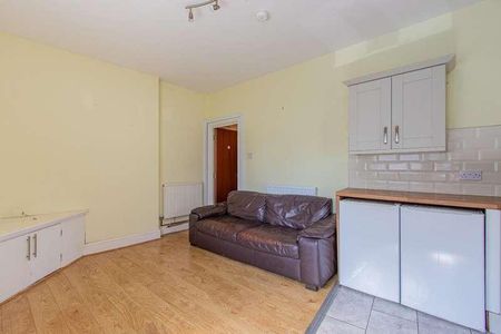 Glenroy Street, Roath, CF24 - Photo 2