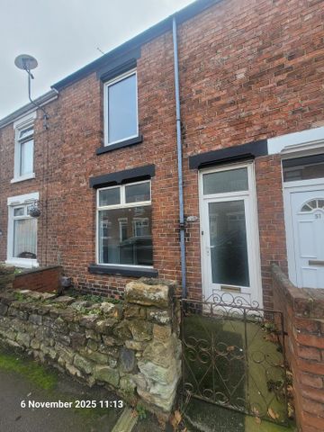 2 bedroom terraced house to rent - Photo 2