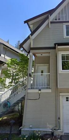 End-Unit Townhouse Mamquam Road, Squamish - Photo 1