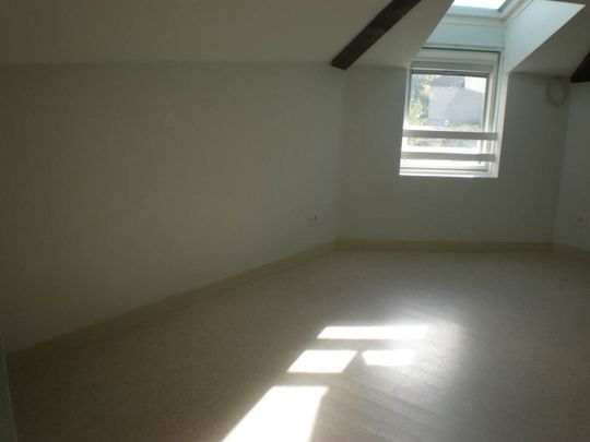 T2 Le Cergne - Photo 1