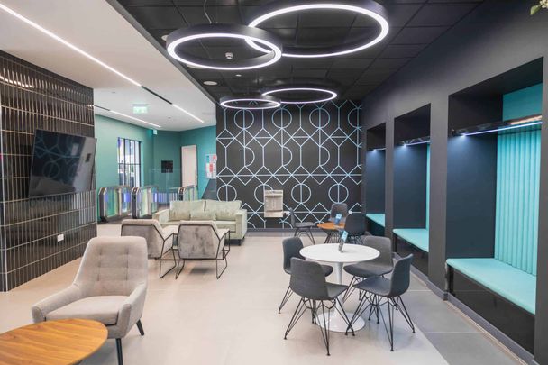 Silver Ensuite - Photo 1