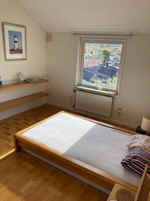 Höjdvägen, Hovås - Photo 1