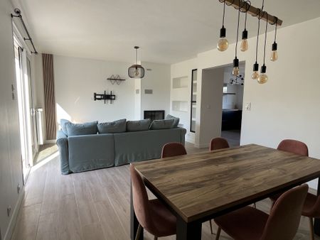 Location Maison 5 pièces 116m² Y 80190 - Photo 2