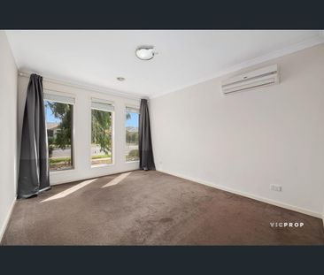 61 Grassbird Drive, Point Cook, Vic 3030 - Photo 1