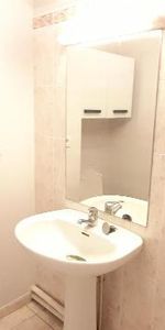 Location Appartement 1 pièce 22m² MONT DE MARSAN 40000 - Photo 3