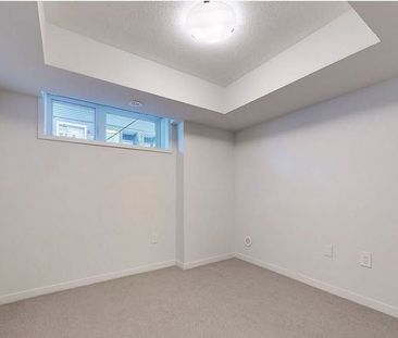 For Lease - 131 HONEYCRISP Crescent Unit# 209, Vaughan, Ontario - Photo 2