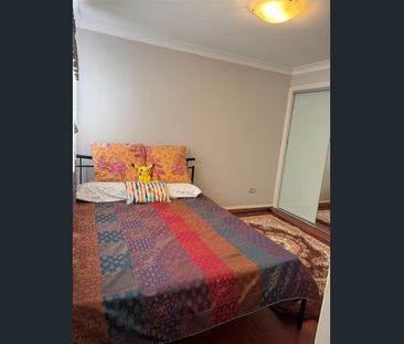 WALK TO ROOTY HILL TRAIN STATION - Photo 4