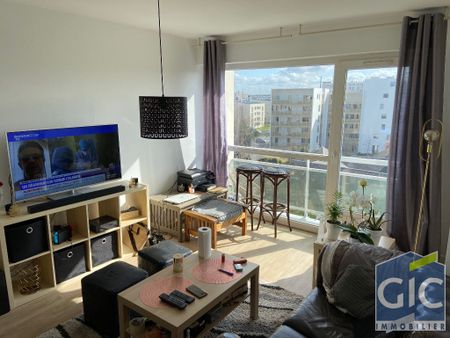 Location Appartement 2 pièces 41m² - Photo 3