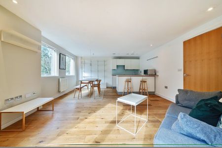 Seren Park Gardens, London, SE3 - Photo 3