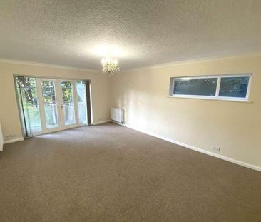 Hale Lane, Edgware, HA8 - Photo 1