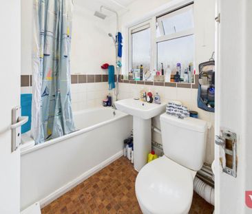 2 bedroom terraced house to rent - Photo 6