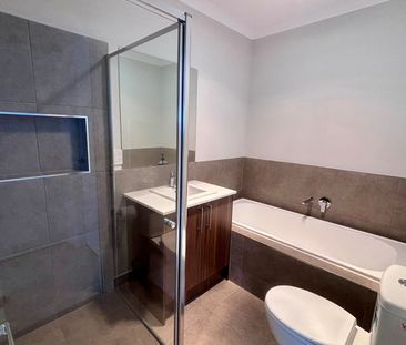 Relaxed Country Living - Photo 6