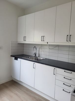 Lindängsvägen 10 - Photo 1