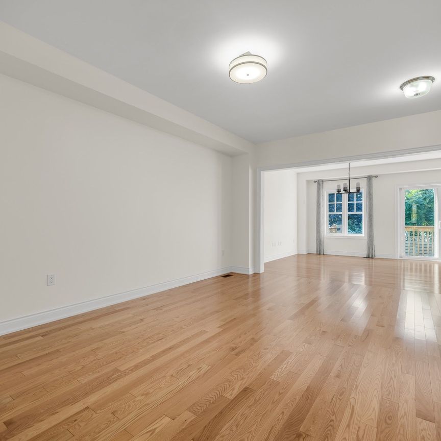 For Lease - 34 Windsor Circle, Niagara-on-the-Lake, Ontario - Photo 1