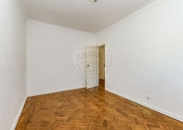 Apartamento T2 em Lisboa