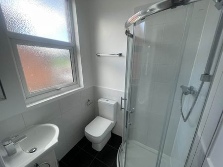 Haddon Road (room 2), Burley, Leeds - Photo 3
