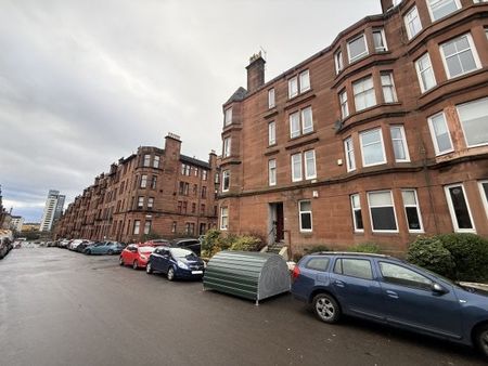 Exeter Drive, Glasgow, G11 - Photo 3