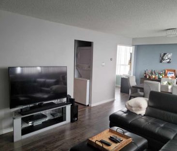 For Lease - 3695 Kaneff Crescent Unit# 1812, Mississauga, Ontario - Photo 4