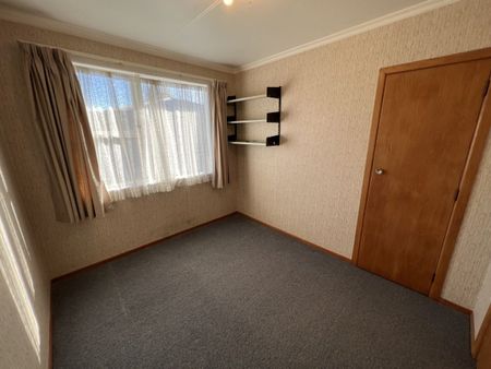 77 Slacks Road, Awapuni, Palmerston North - Photo 2