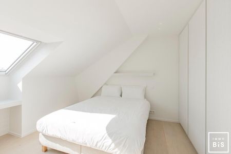 Prachtig gemeubeld duplex-appartement nabij het Dominicanenkerkje, het Albertplein en de Zeedijk! - Foto 2