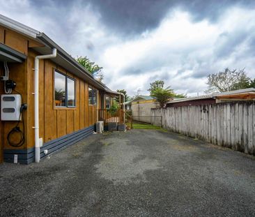 Comfortable Family Living - Photo 1