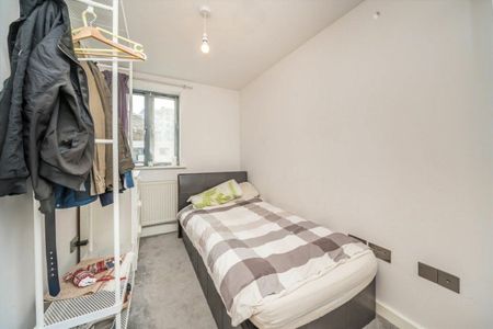 Lapis Close, Willesden, NW10 - Photo 3