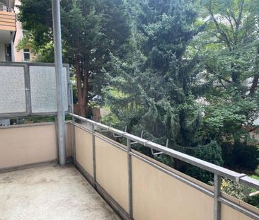 Hagen-Wehringhausen: Charmante 2 Zimmer-Altbau-Wohnung mit Balkon - Photo 1