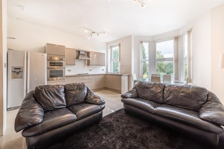 4 bed maisonette to rent in Salters Road, Gosforth, NE3 - Photo 3