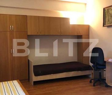 Garsoniera spatioasa, 40 mp, centrala proprie, zona strazii Traian Mosoiu - Fotografie 6