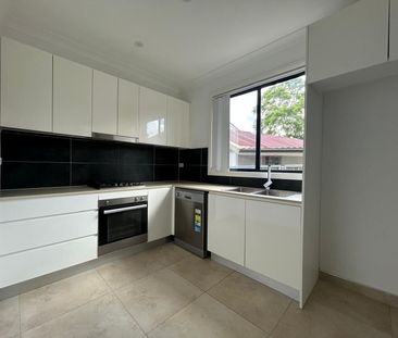 2 Bedroom Granny Flat Including Water - Photo 3