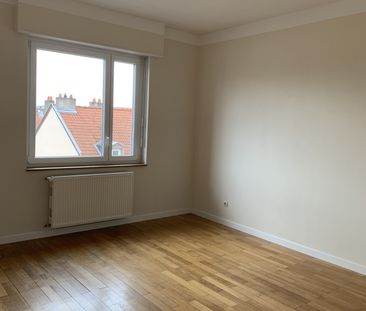 Location Appartement 4 pièces 97m² SARREGUEMINES 57200 - Photo 5
