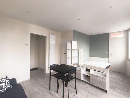 Location Appartement 1 pièce 27m² CLERMONT FERRAND 63000 - Photo 3