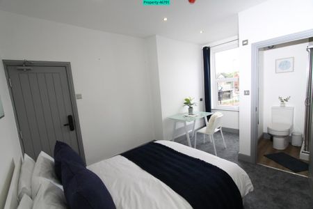 1 bedroom in a house share to rent - Photo 4
