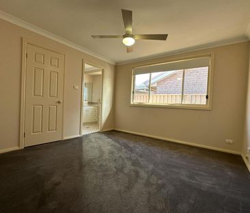 'IMPRESSIVE FAMILY HOME IN IDEAL LOCATION' - Photo 5