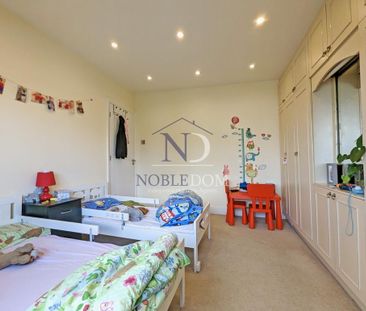4 bedroom semi-detached house to rent - Photo 3