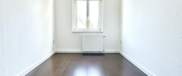 Exklusive 3-Raum-Wohnung - neu saniert - Gartennutzung - zentral in Annaberg! - Foto 1