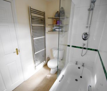 2 bedroom end of terrace house to rent - Photo 5