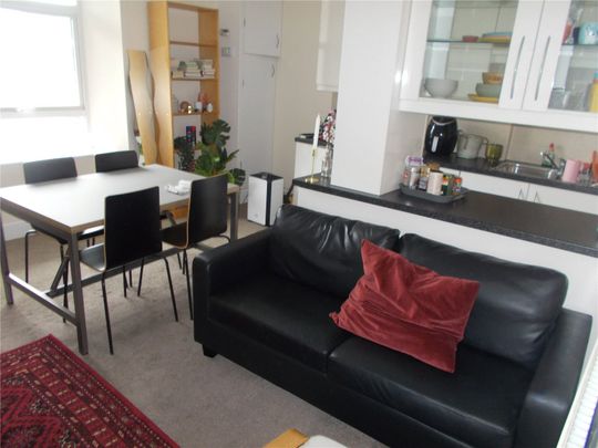 Student Properties to Let - Photo 1